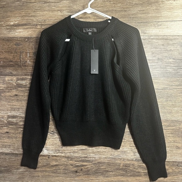 Lulu's Black Crewneck Sweater Classic Knit - Picture 1 of 10